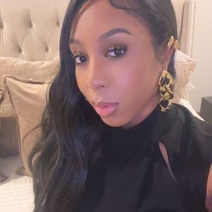 Meet your Posher, Tas